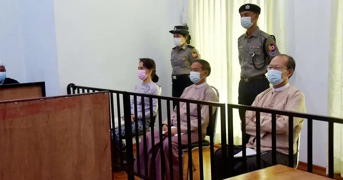 Aung San Suu Kyi's secret news inside the army